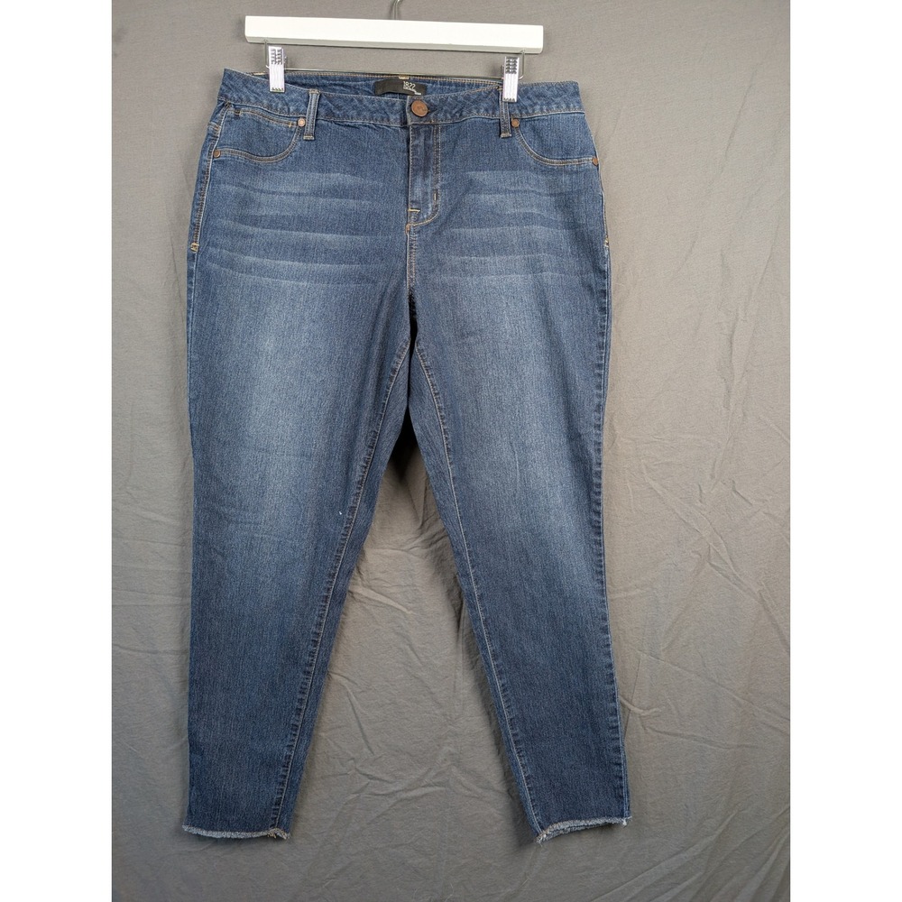 1822 Denim Womens 14W Blue Skinny‎ Jeans Raw Hem